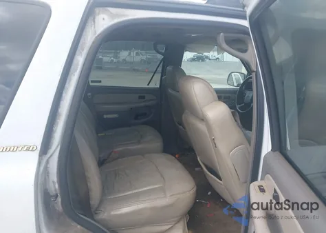 2001 Chevrolet Tahoe Lt from USA, damaged, VIN 1GNEC13T11R162930